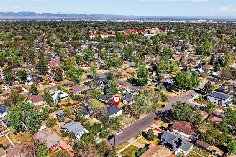 1567 Rosemary St, Denver, CO 80220