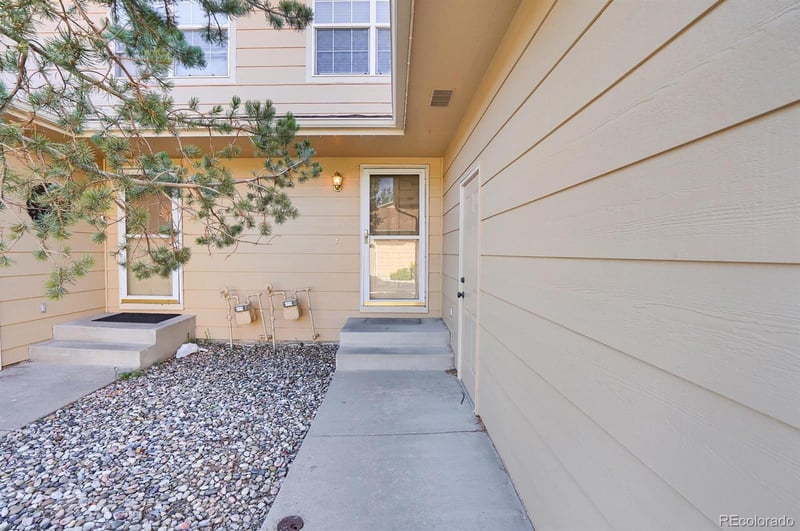 2430 Hamlet Ln #B, Colorado Springs, CO 80918