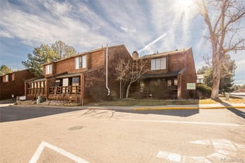12106 E 2nd Dr, Aurora, CO 80011