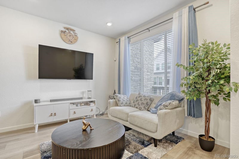 14586 91st Ave #E, Arvada, CO 80005