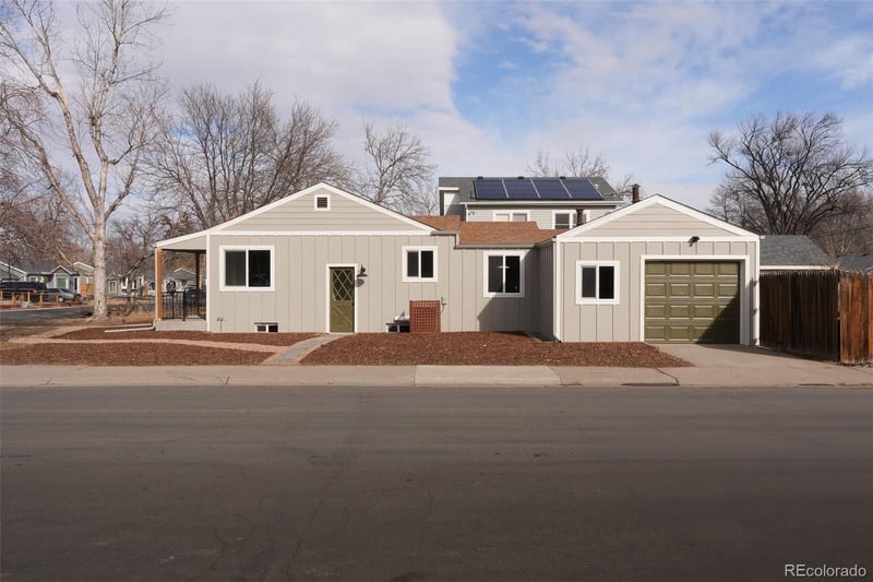 4198 Washington St, Englewood, CO 80113