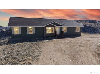 38 Carson Peak Ct, Livermore, CO 80536