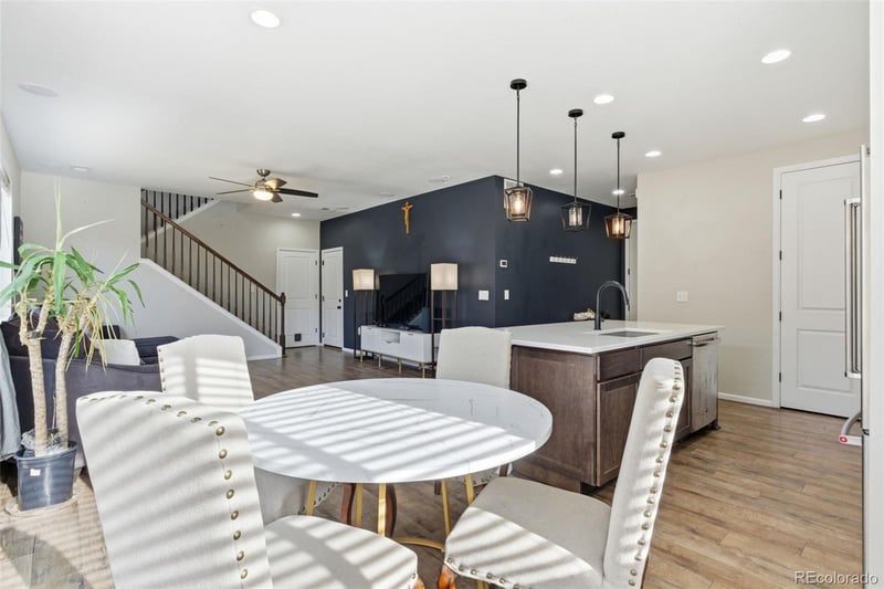 693 Blue Teal Dr, Castle Rock, CO 80104