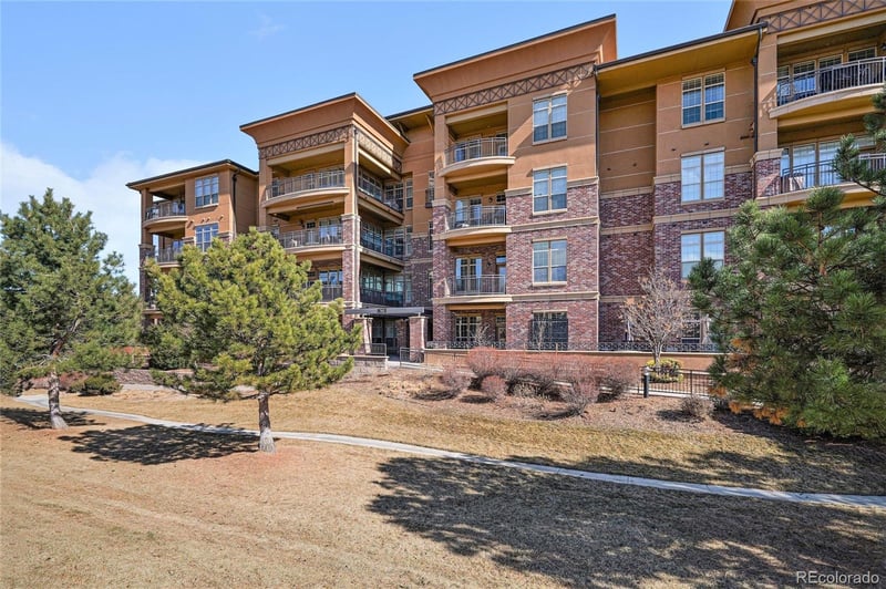 7865 Vallagio Ln #206, Englewood, CO 80112