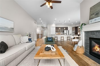 9781 Eagle River St, Littleton, CO 80125