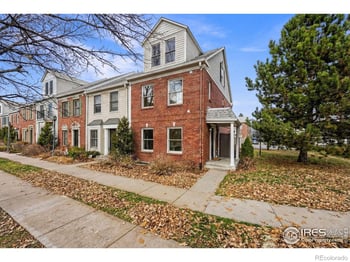 944 Ivanhoe St, Denver, CO 80220