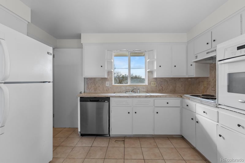 10018 60th Ave, Arvada, CO 80004