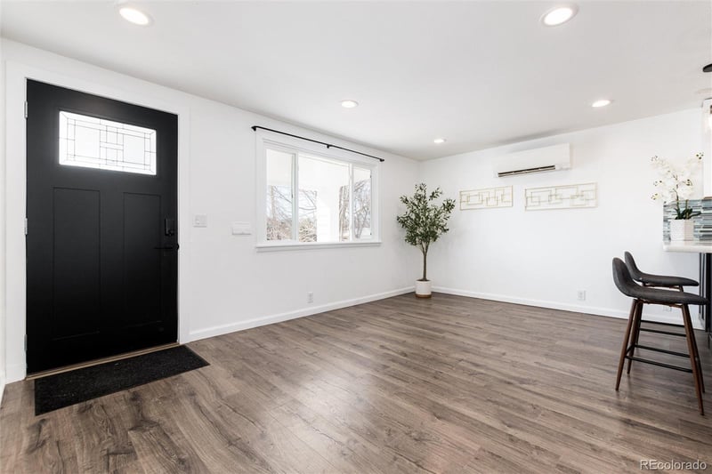 4623 2nd Ave, Denver, CO 80219