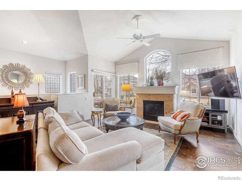 3947 Da Vinci Dr, Longmont, CO 80503