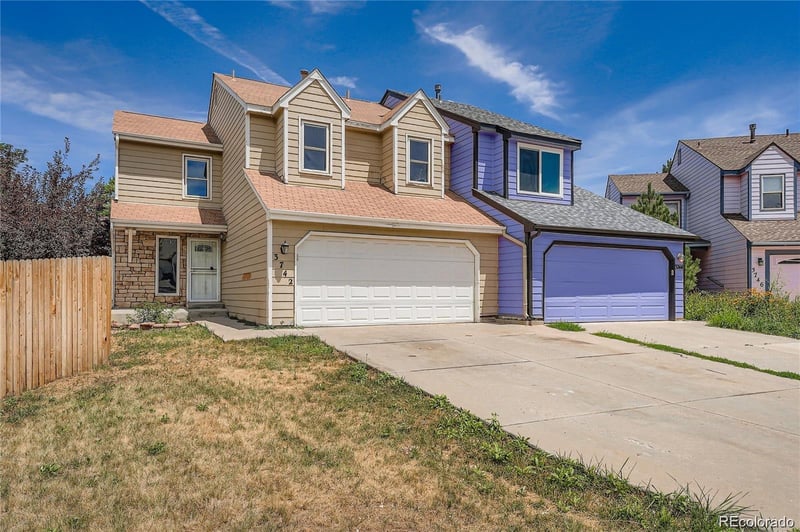 3742 Ensenada St, Aurora, CO 80013