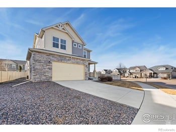 3660 Abbotswood Dr, Johnstown, CO 80534