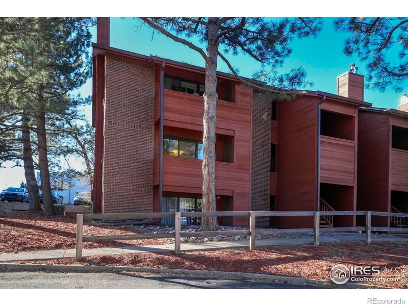 1915 Centennial Dr, Louisville, CO 80027