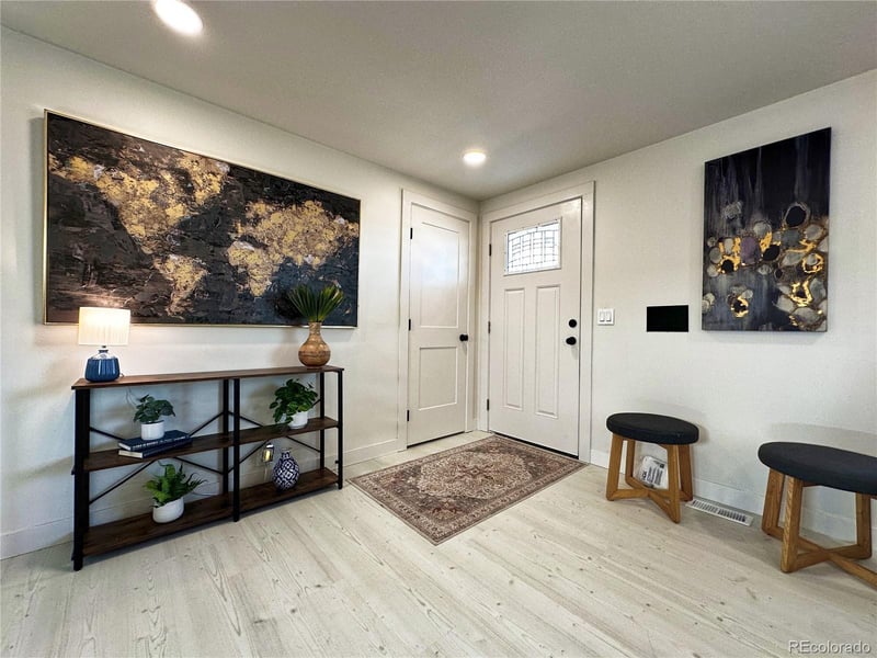 5440 5th Ave, Lakewood, CO 80226