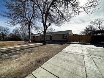 5440 5th Ave, Lakewood, CO 80226