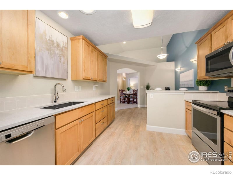 5775 29th St #1307, Greeley, CO 80634