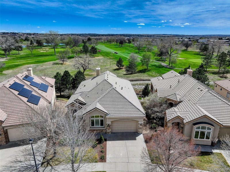 6568 Blackhawk Way, Aurora, CO 80016