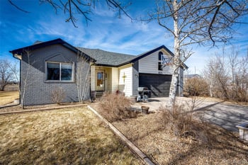 825 Cherokee St, Strasburg, CO 80136