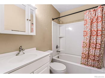 804 Stone Mountain Dr #204, Windsor, CO 80550