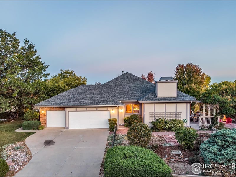 4450 Hogan Ct, Longmont, CO 80503