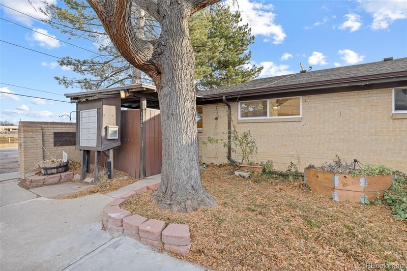 6534 W 14th Ave, Lakewood, CO 80214