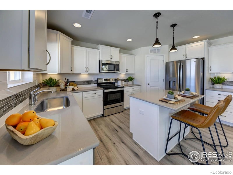 2450 Crown View Dr, Fort Collins, CO 80526