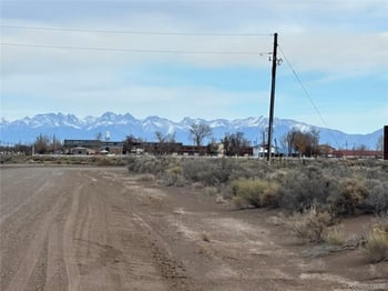 000 Van Iwaarden, Alamosa, CO 81101