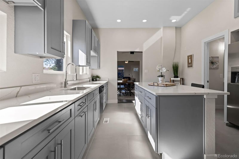 146 Stuart St, Denver, CO 80219