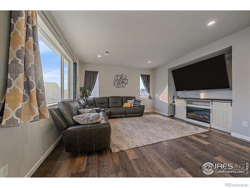 4582 Dewey Ln, Brighton, CO 80603