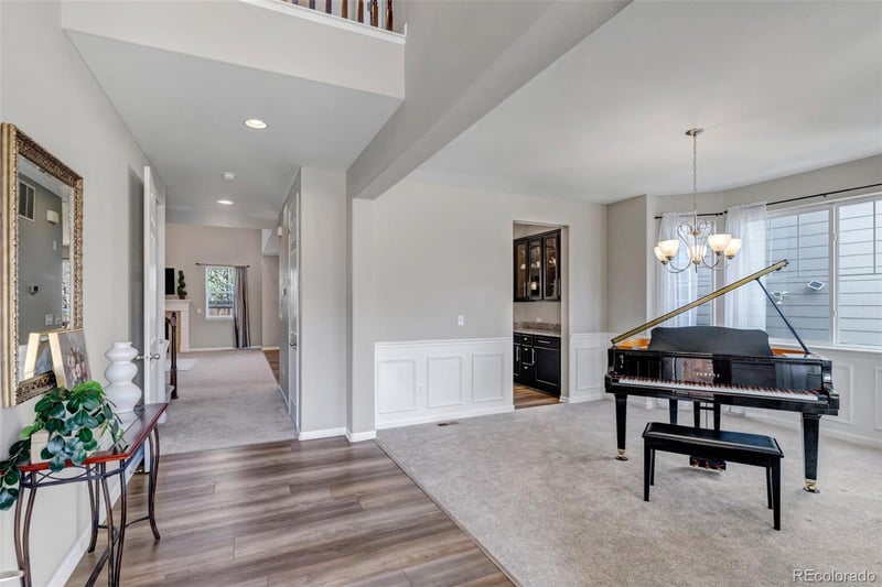 6563 Little River Way, Aurora, CO 80016