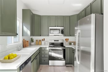 17111 Louisiana Dr, Aurora, CO 80017