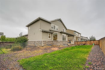 1060 De Gaulle Ct, Aurora, CO 80018