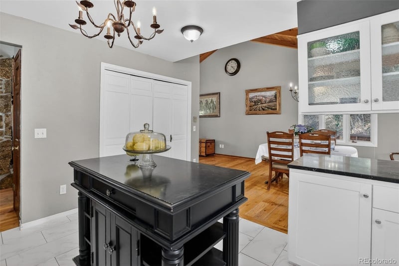 12699 Foxton Rd, Conifer, CO 80433