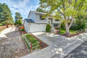 18947 Mercer Dr, Aurora, CO 80013