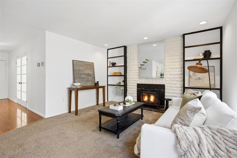 2418 Victor St #A, Aurora, CO 80014