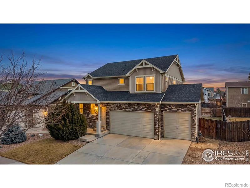 10570 Worchester Dr, Commerce City, CO 80022