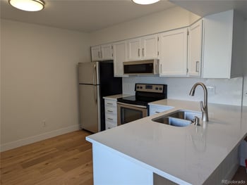 2439 Xanadu Way #B, Aurora, CO 80014