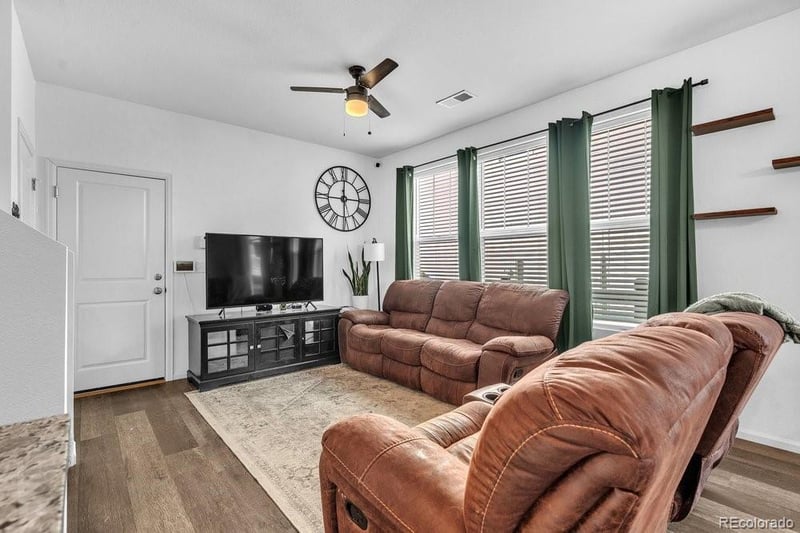 4366 S Nepal St, Centennial, CO 80015