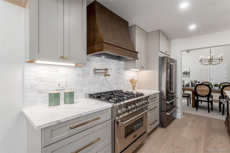 8691 E Kettle Ave, Centennial, CO 80112