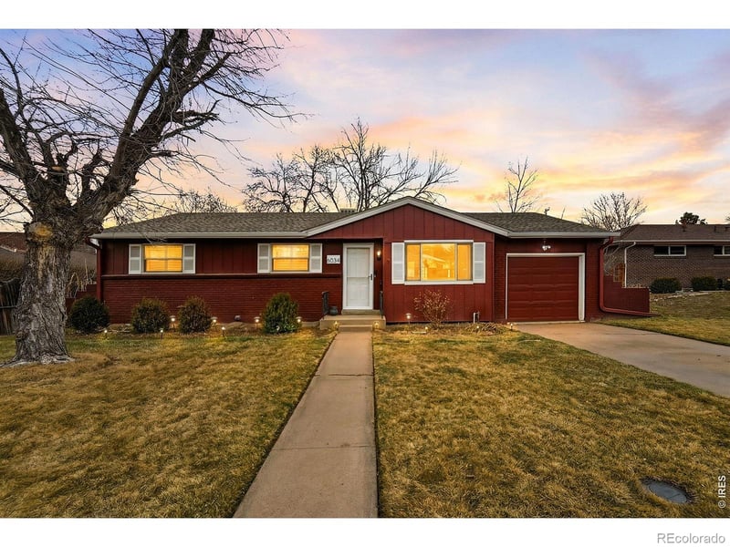 6034 Steele St, Centennial, CO 80121