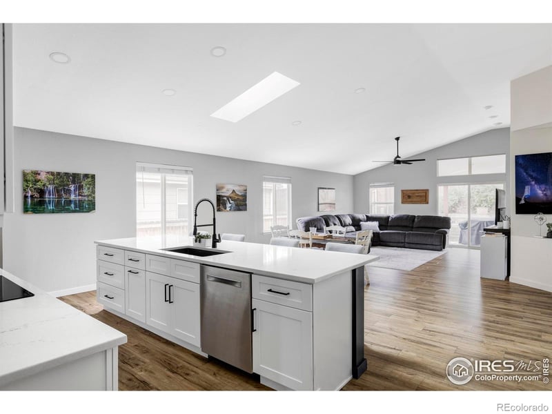 15670 64th Pl, Arvada, CO 80007