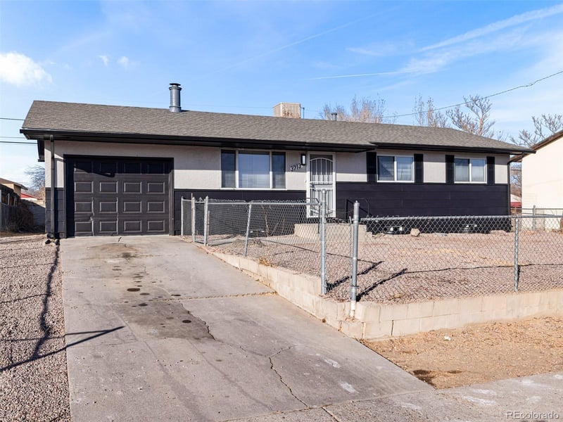 3713 Lancaster Dr, Pueblo, CO 81005