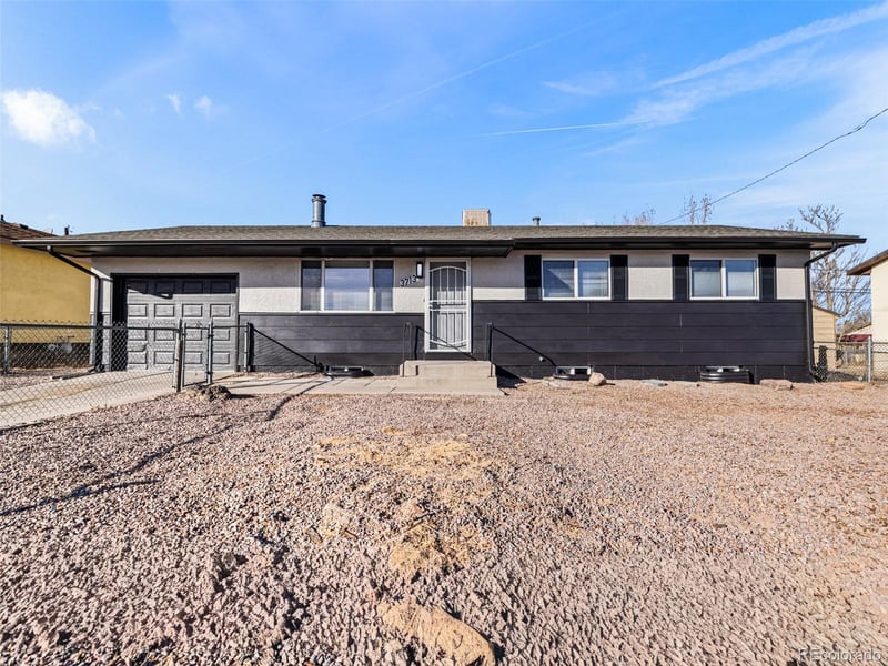3713 Lancaster Dr, Pueblo, CO 81005