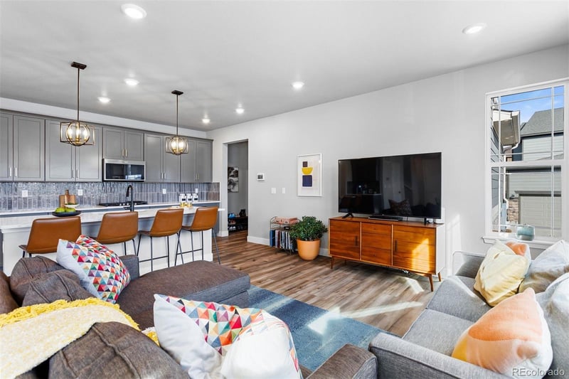 7133 Finsberry Way, Castle Pines, CO 80108