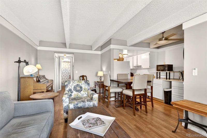 800 Belleview Ave #411, Englewood, CO 80110