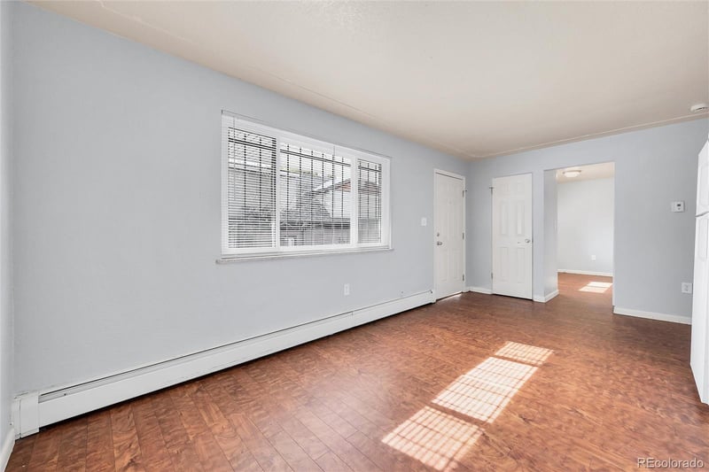 1634 Boston St, Aurora, CO 80010