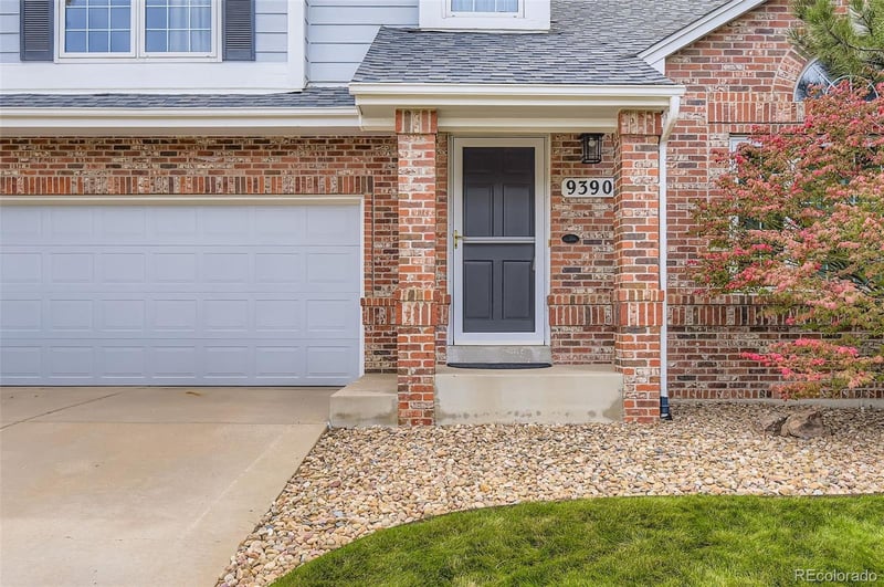 9390 Yale Ln, Highlands Ranch, CO 80130