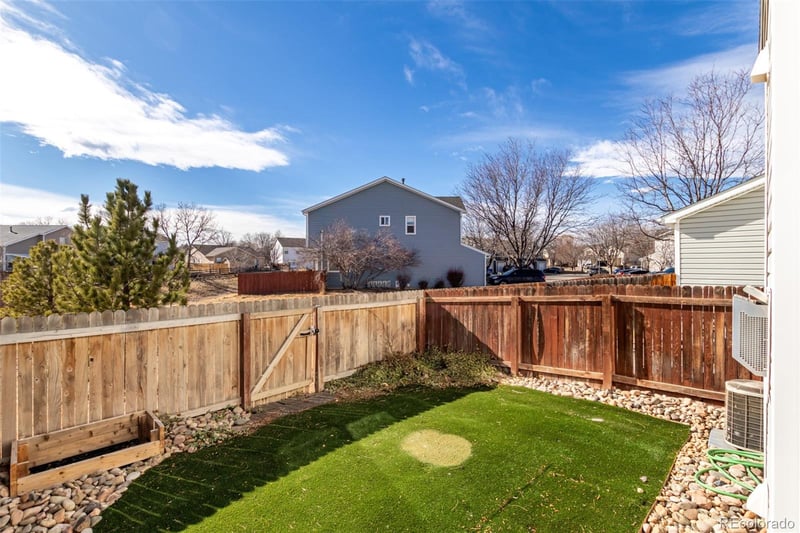 4017 Three Bridges Ct, Loveland, CO 80538