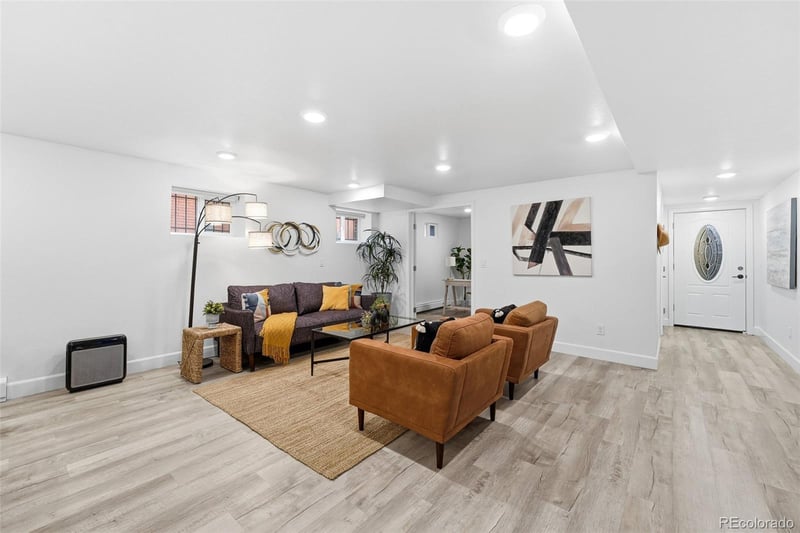 1755 Gilpin St #B, Denver, CO 80218