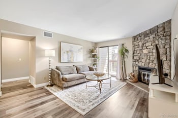 326 Wright St #205, Lakewood, CO 80228