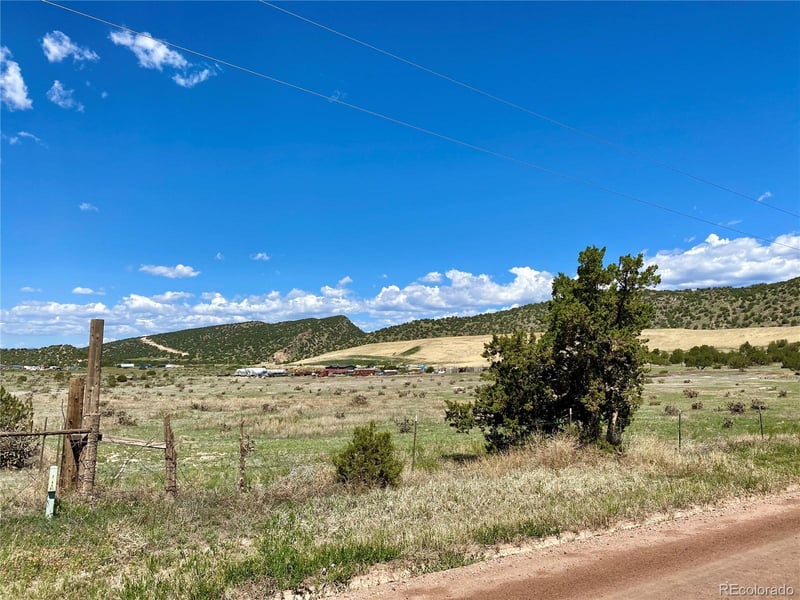 683 County Road 132, Penrose, CO 81240